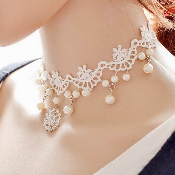 White Lace Pearl Necklace Collar Choker - Picture 2 of 5